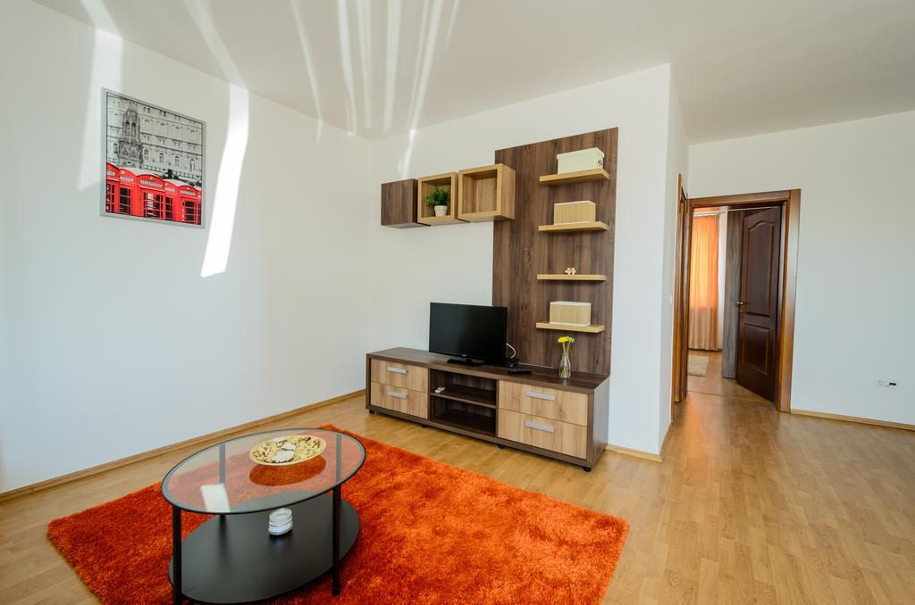 Hotel Apart Tel Aviv Sebes  Exterior photo